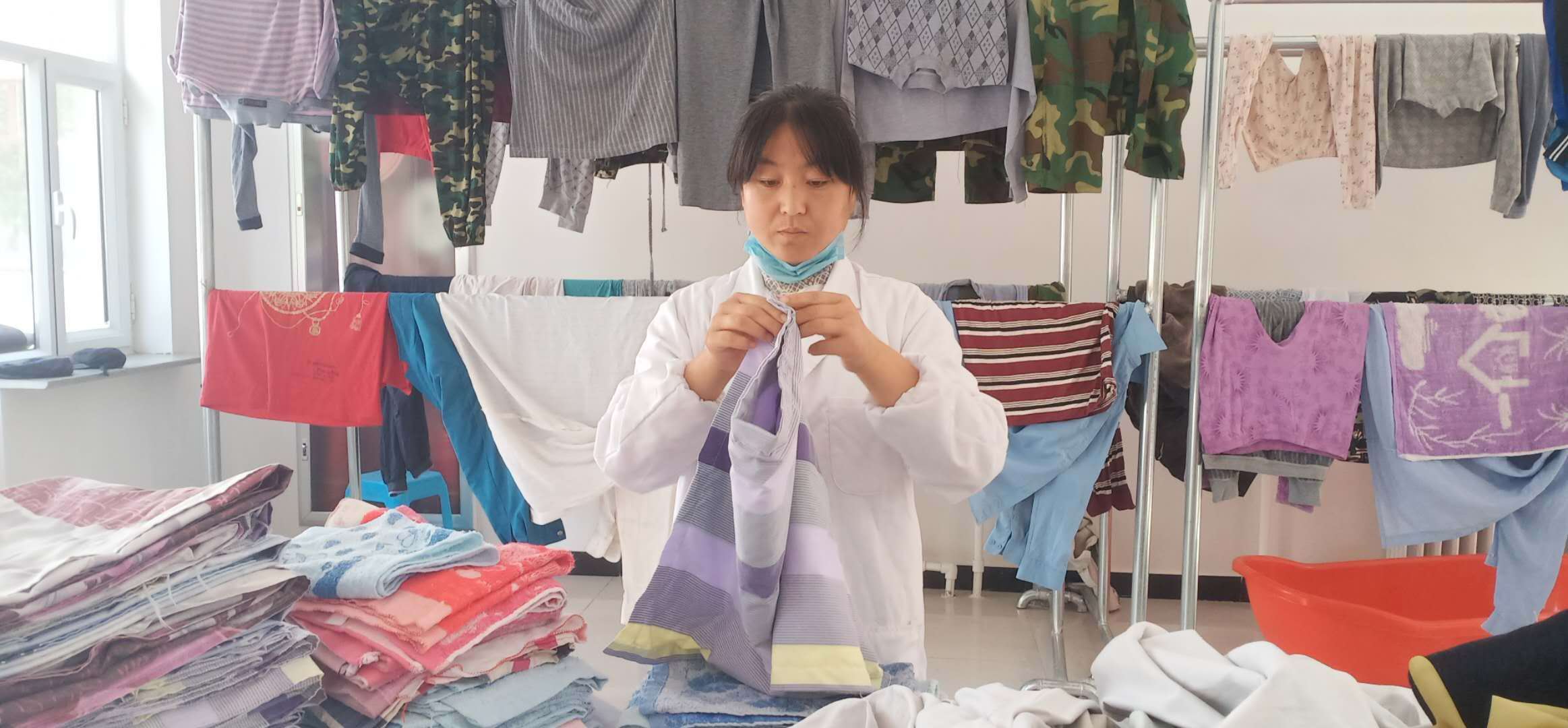 克什克騰旗 關注女性健康，與愛同行——從服飾視角看新時代女性發展